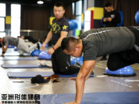 私人健身教练培训班,揭秘私人健身教练培训班的课程内容与职业发展路径